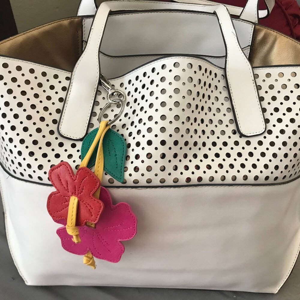 Mondani  White leather Tote with Golden brown interior